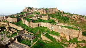 golconda fort is best tourist place in telangana