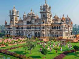  Discover the Majesty of Mysore Palace – A Must-Visit Tourist Attraction in India