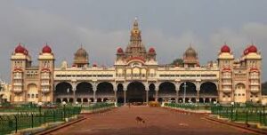  Discover the Majesty of Mysore Palace – A Must-Visit Tourist Attraction in India