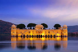 Best Tourist Places to Visit in Udaipur – The City of Lakes